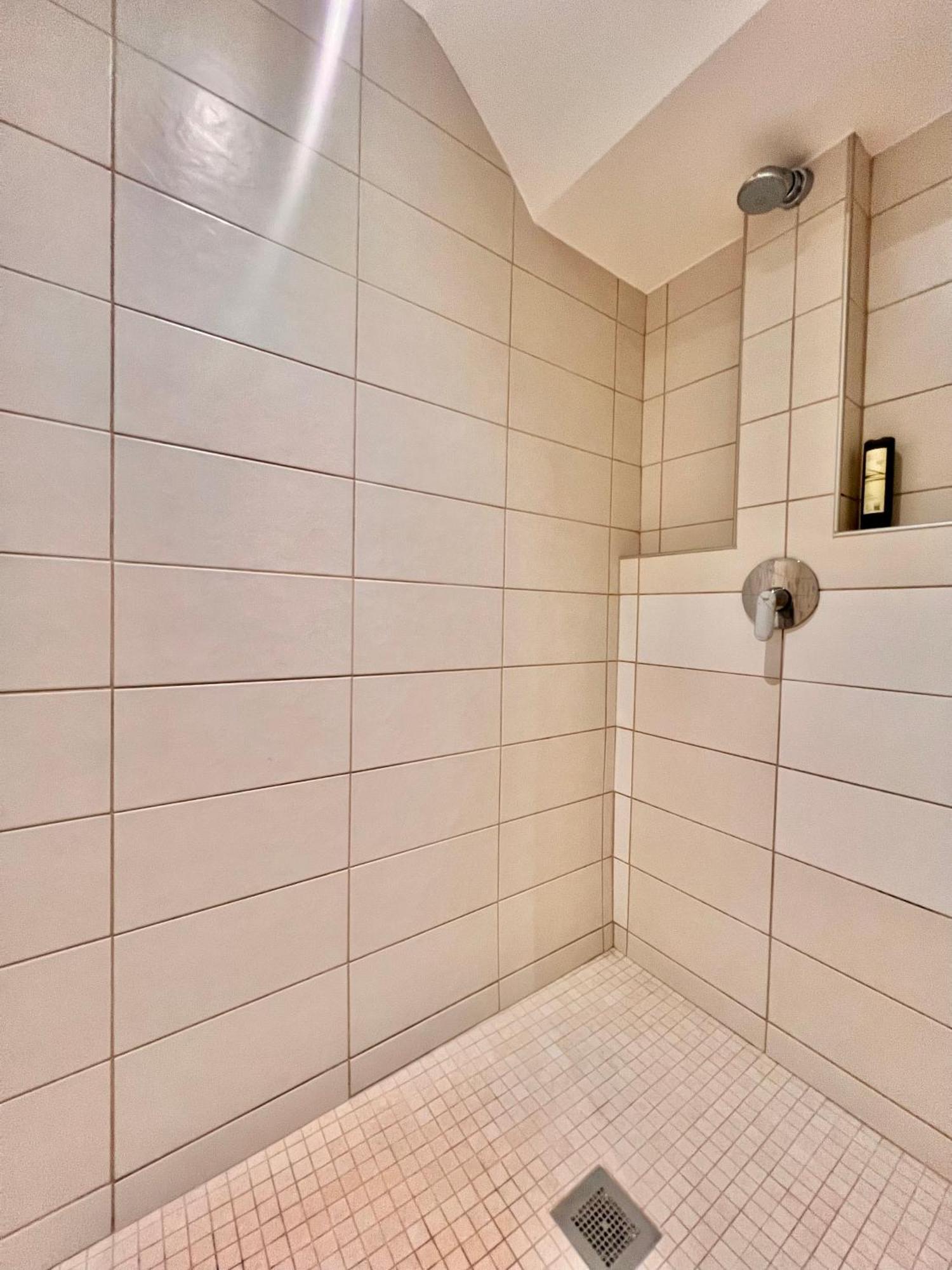 Apartment Malaussena - Reception 24&7 - Center Liberation